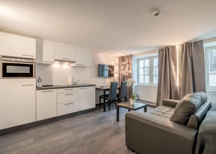 KoBi Boutique Studios Hirschenplatz